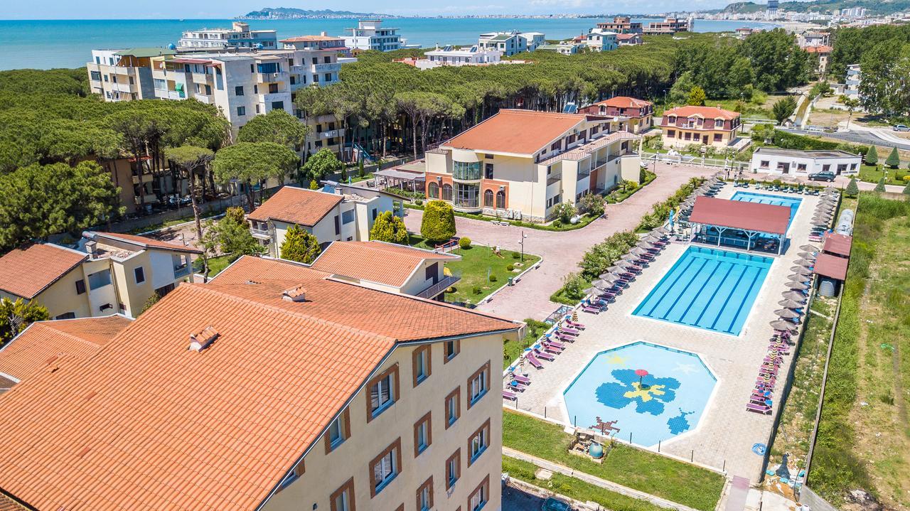 Kolaveri Resort Golem Exterior photo