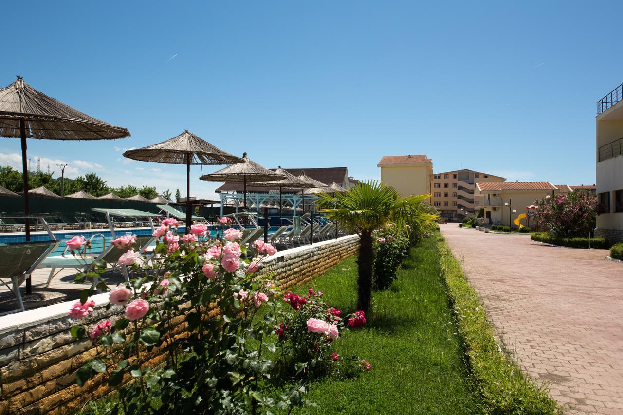 Kolaveri Resort Golem Exterior photo