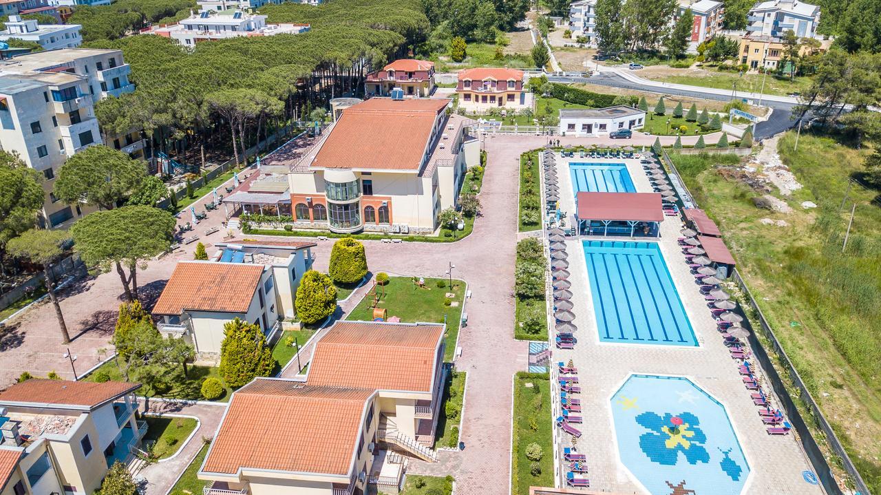 Kolaveri Resort Golem Exterior photo