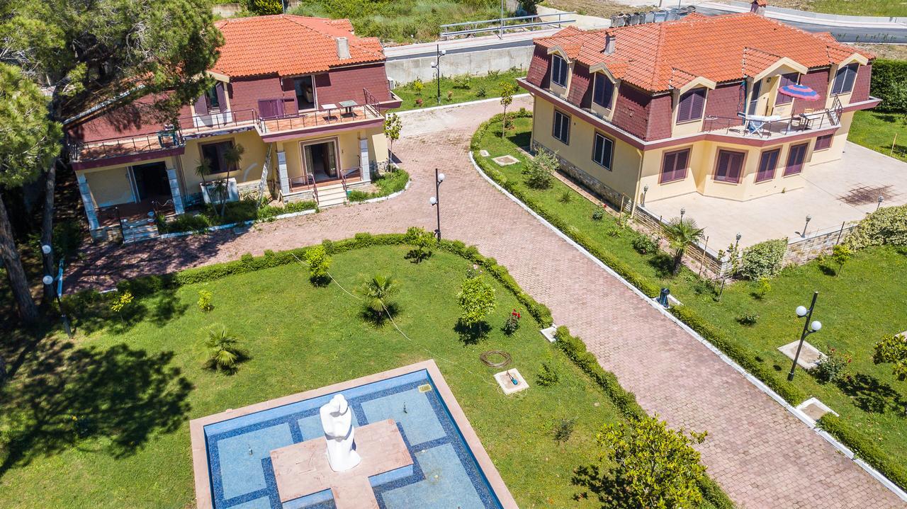 Kolaveri Resort Golem Exterior photo